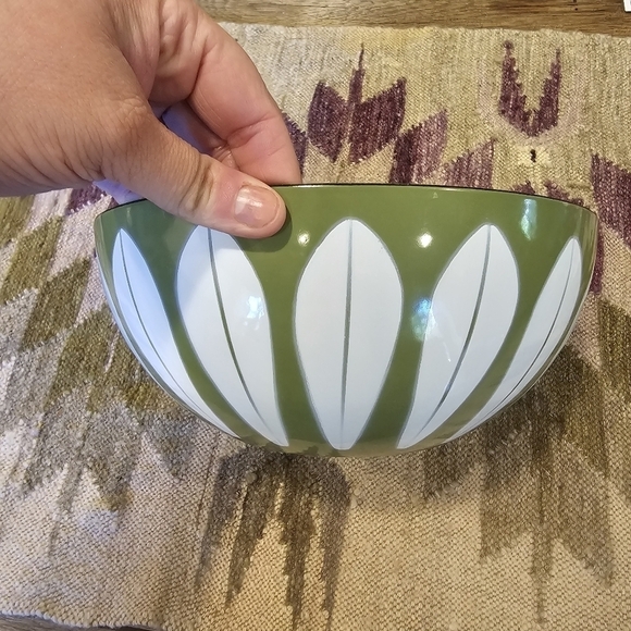 AMAZING CONDITION Catherine holm Mid Century Enamal Lotus Leaf Large Bowl - Picture 5 of 7